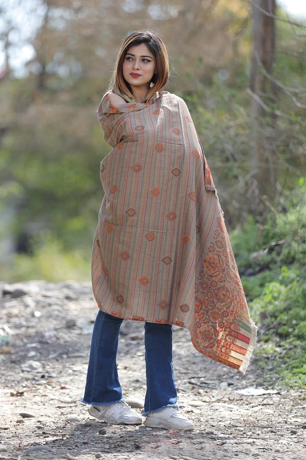 Brown Colour Shawl With Flower Pattern Style Bold And Dense Border Gives Rich And beautiful Look.