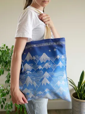 Misty Mountains Aduial Jacquard Tote Bag [Grade 2]