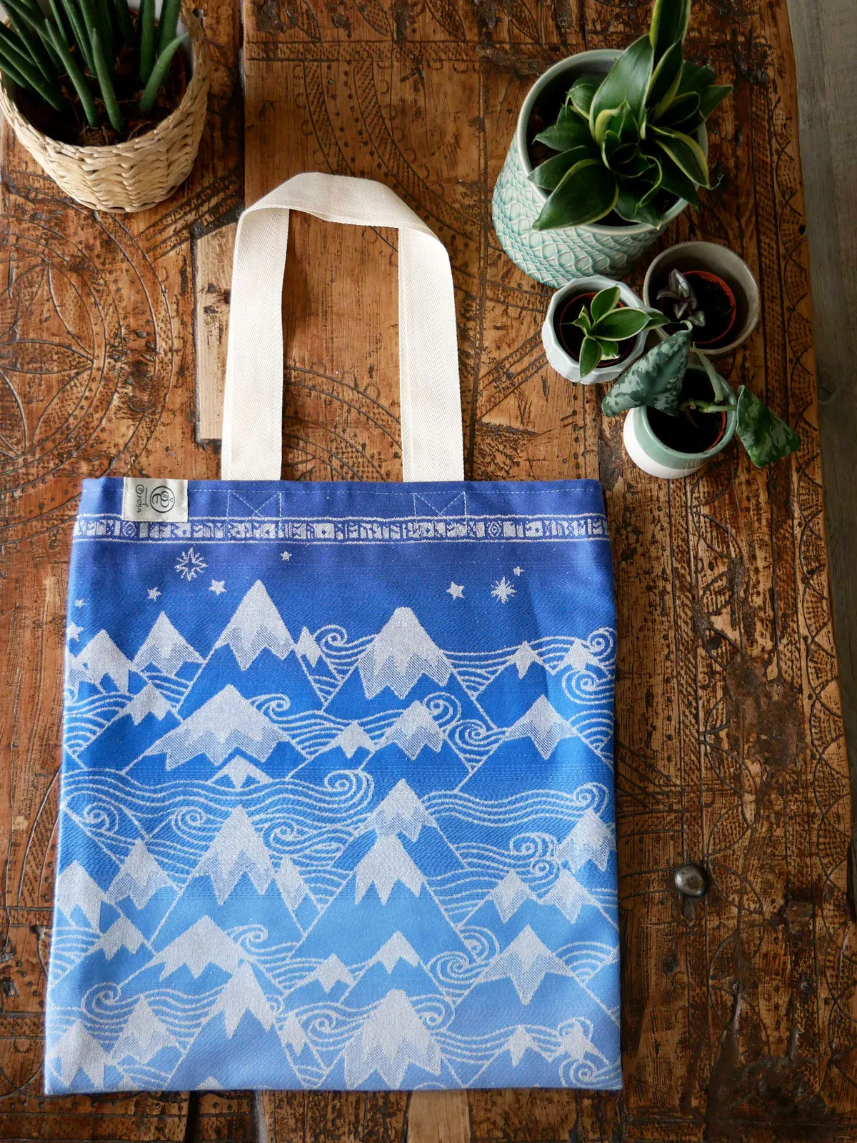 Misty Mountains Aduial Jacquard Tote Bag [Grade 2]