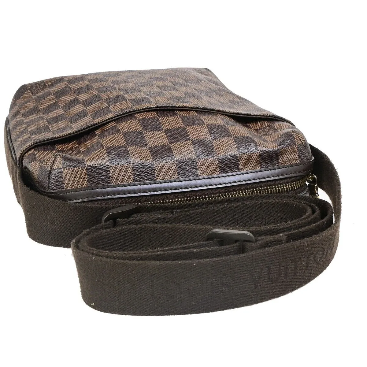 Trendy Inspired Louis Vuitton Beaubourg Shoulder Bag