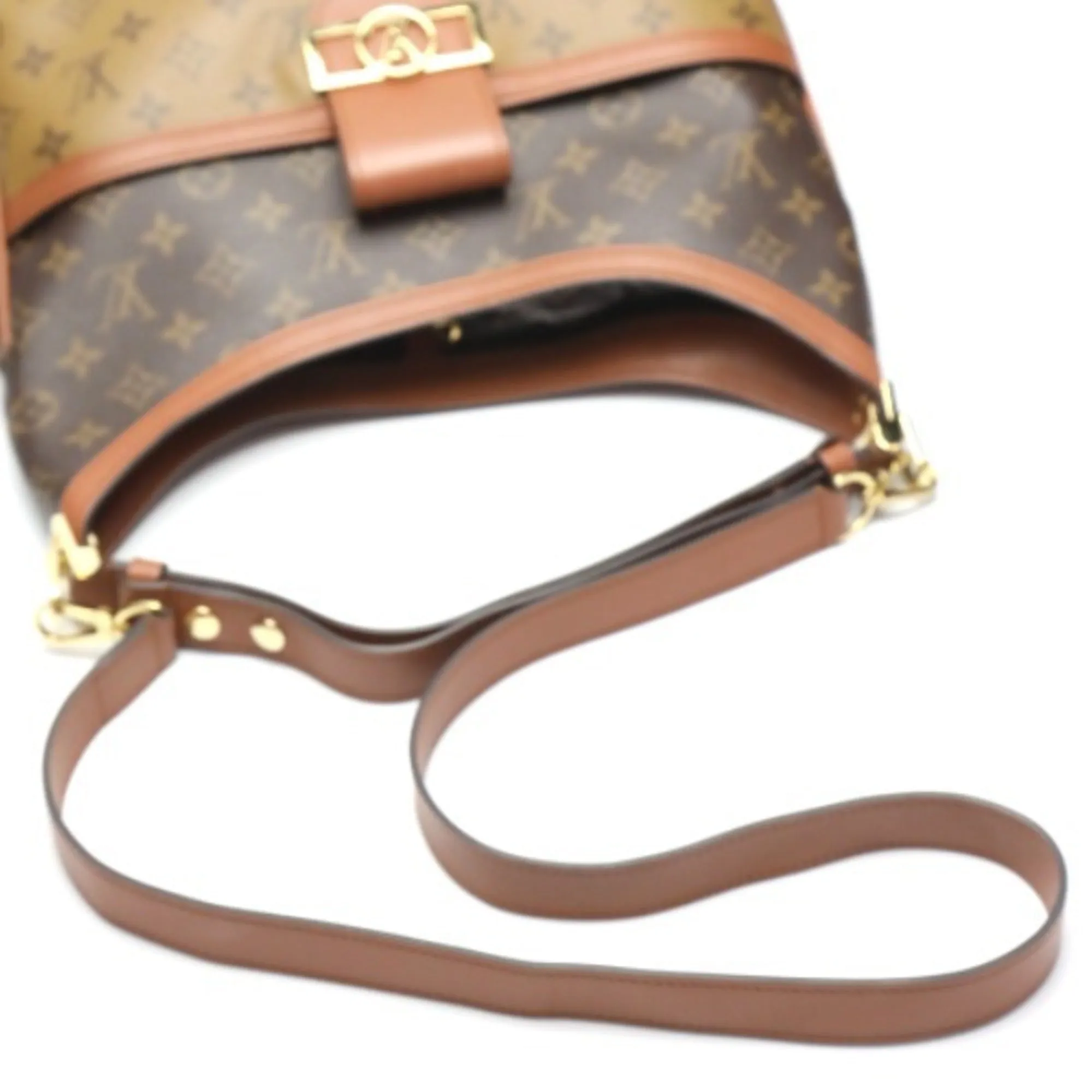 Trendy Inspired Louis Vuitton Dauphine Mm Shoulder Bag