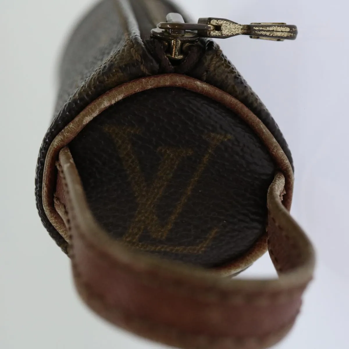 Trendy Inspired Louis Vuitton Etui À Balles De Golf Clutch Bag